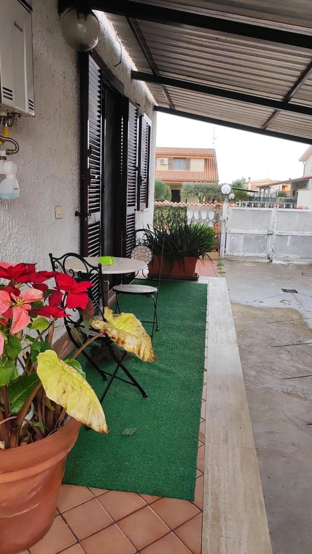 B&B La Pace Ardea Bagian luar foto