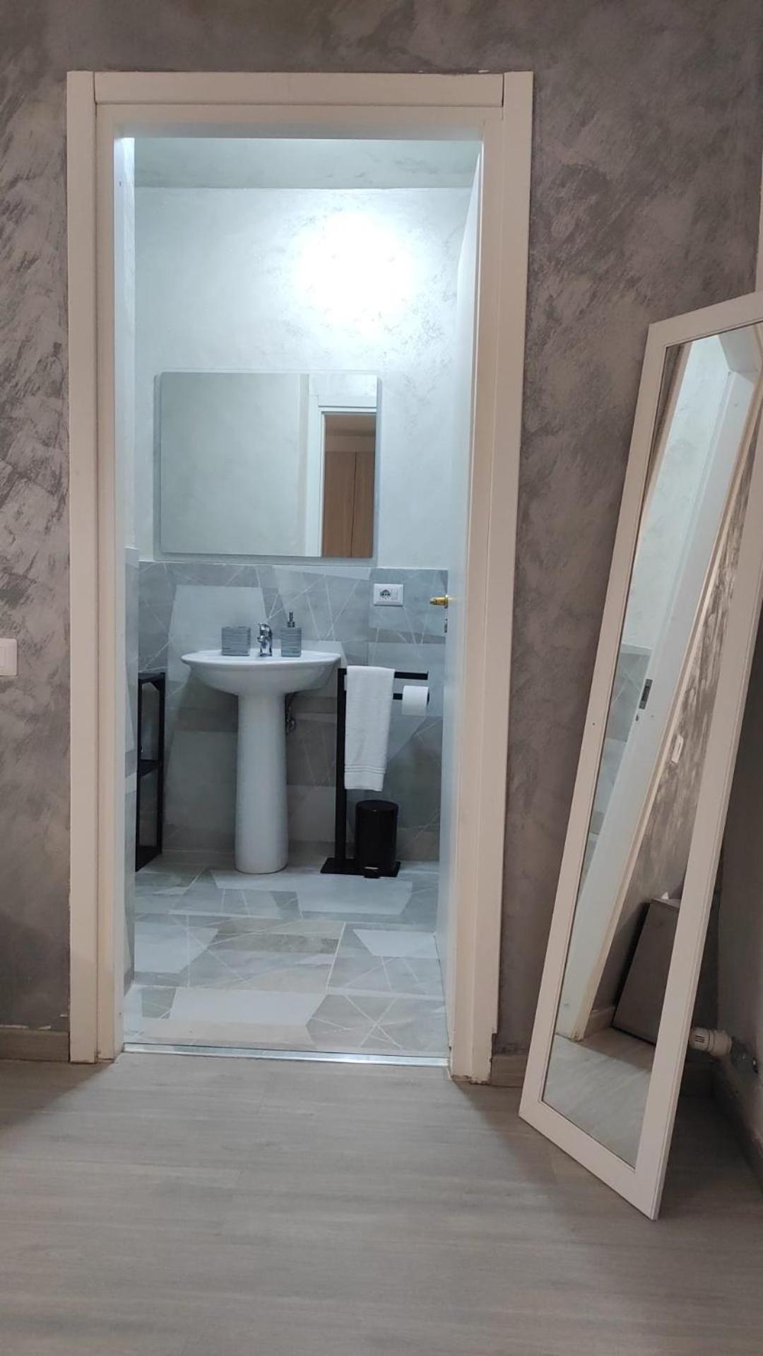 B&B La Pace Ardea Bagian luar foto